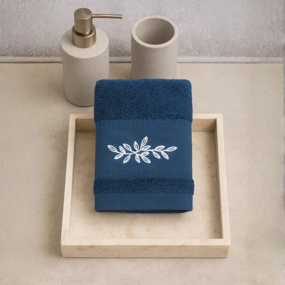 K&Co Serenity Navy vaskeklut 35x35 cm ansikt