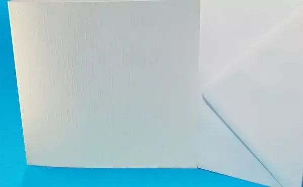 Korthobby kort og konvolutt 5x5 lin hvit 50 stk