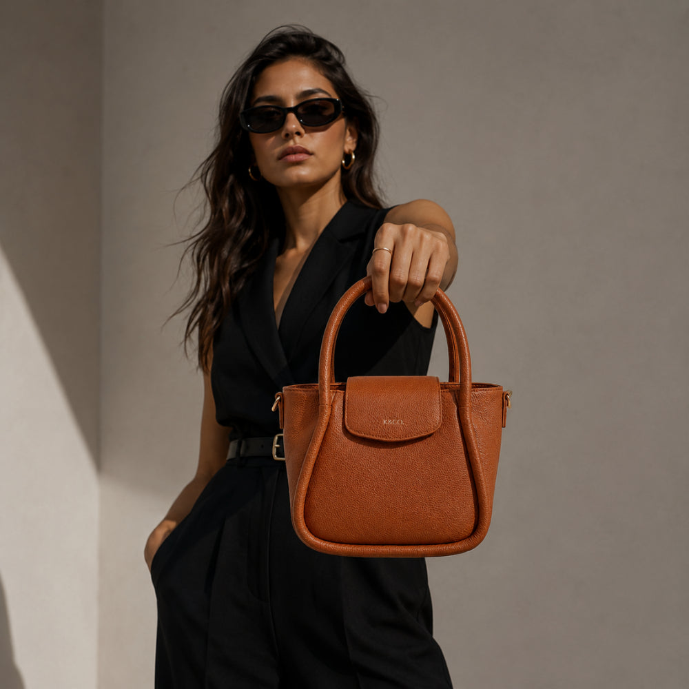 KaiserCraft K&Co. Flapover Mini Tote veske tan skinn