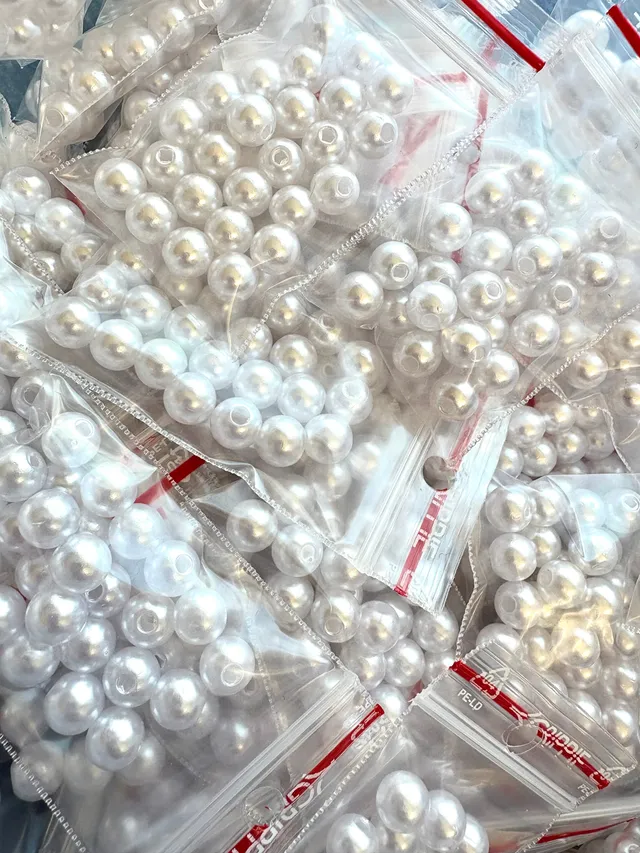 Papirglede perler 7 mm 25 stk med hull hvite