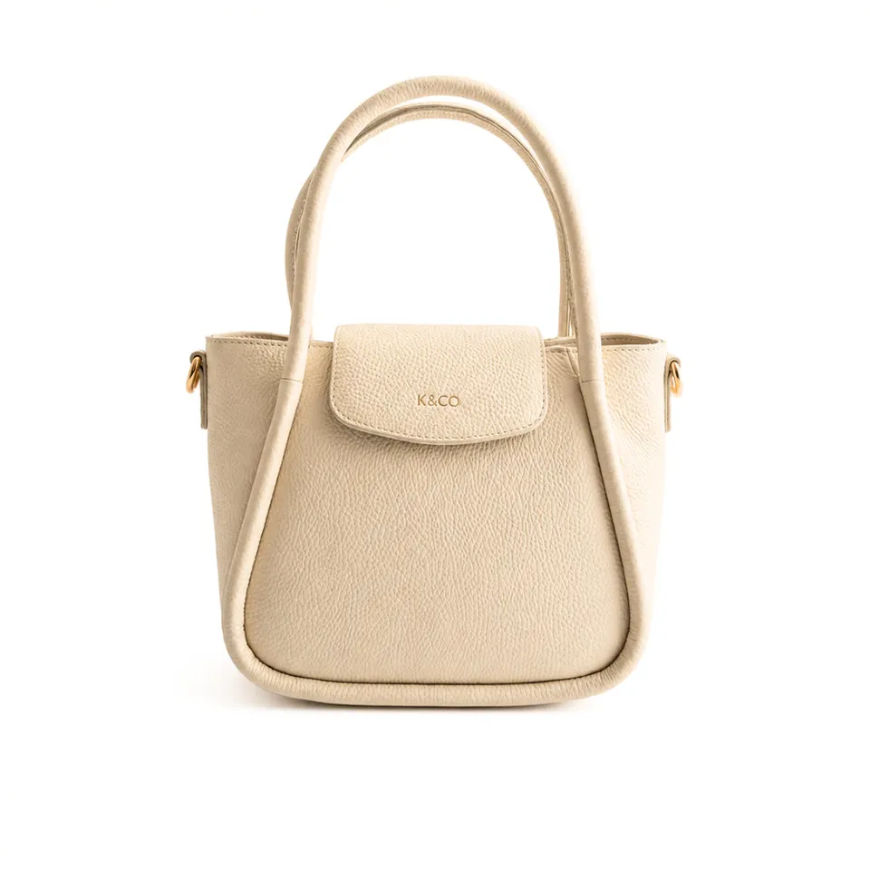 K&Co. Flapover Mini Tote veske beige ekte skinn