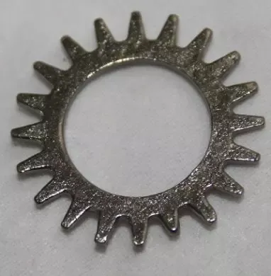 Korthobby Tannhjul mørk gear 2 metallpynt mørk