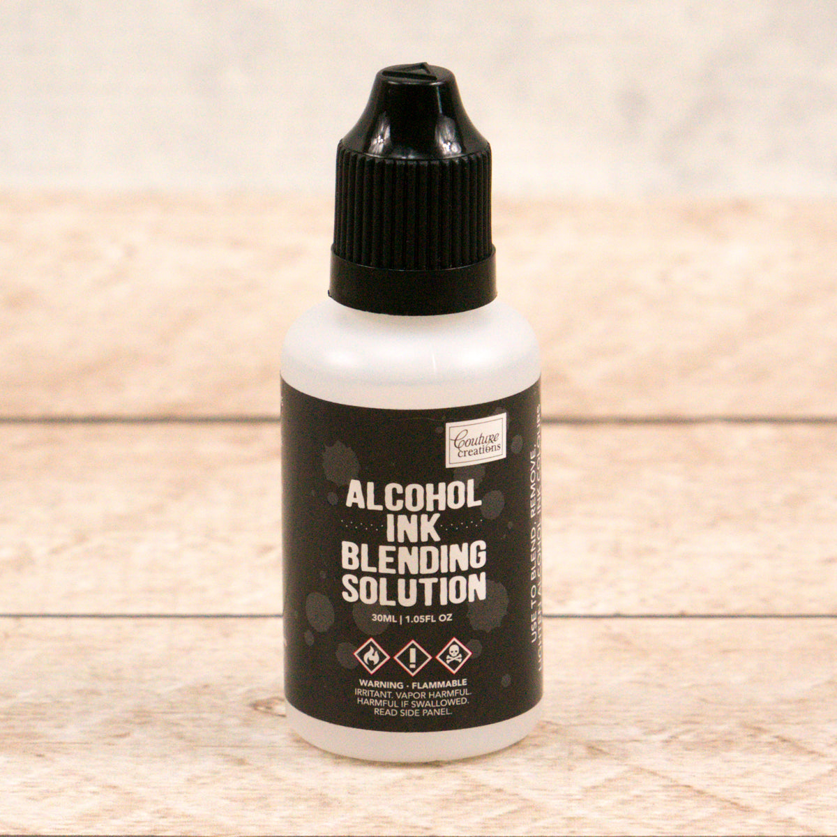 Couture Creations Alcohol Ink Blending Solution blender 30 ml